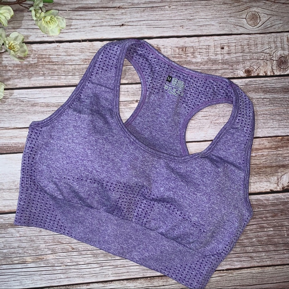 SET//High Waist Workout shorts - Picture 3 of 9